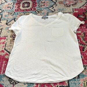 White Marled essentials Women’s medium M V-Neck T-Shirt with Pocket